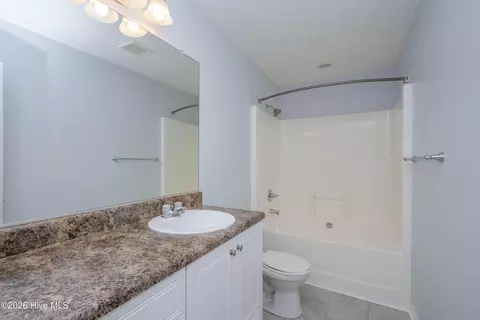 Bath - 2610 York Dr, Augusta, GA 30909 photo 1 of 5
