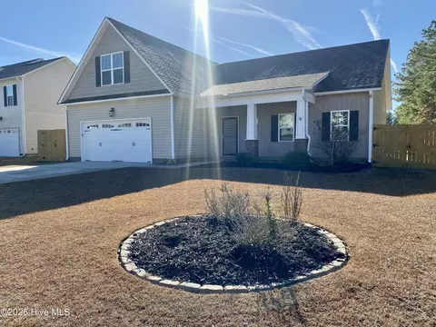403 Saratoga Ln, New Bern, NC 28562