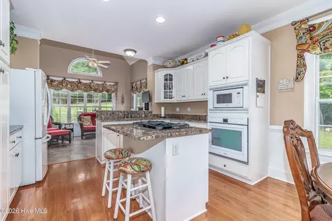 Kitchen - 530 Brandywine Dr, Evans, GA 30809 photo 1 of 6