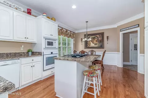Kitchen - 530 Brandywine Dr, Evans, GA 30809 photo 5 of 6