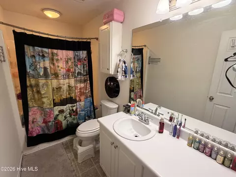 Bath - 5238 Aruba Cir, Augusta, GA 30909 photo 1 of 1