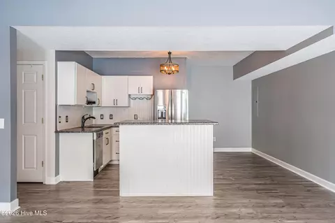Kitchen - 4 Sawmill Ct, Pinehurst, NC 28374 photo 11 of 14