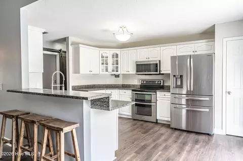 Kitchen - 4 Sawmill Ct, Pinehurst, NC 28374 photo 1 of 14