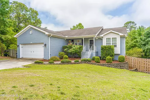 Exterior - 4 Sawmill Ct, Pinehurst, NC 28374 photo 1 of 15