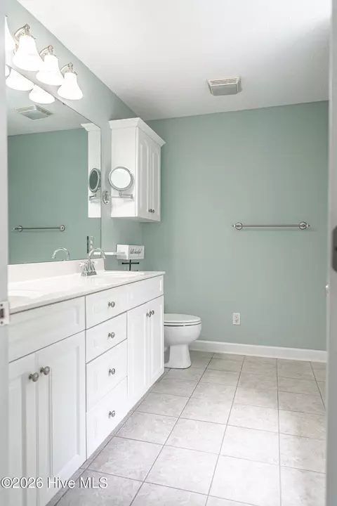 Bath - 4 Sawmill Ct, Pinehurst, NC 28374 photo 3 of 9