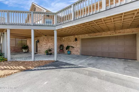 Exterior - 122 Circle Dr, Hampstead, NC 28443 photo 13 of 24