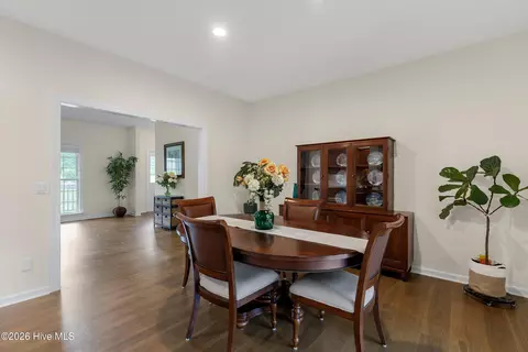 Dining - 122 Circle Dr, Hampstead, NC 28443 photo 4 of 6