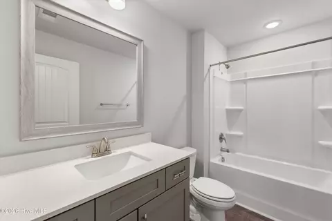 Bath - 3036 Brems Dr, Augusta, GA 30909 photo 1 of 2