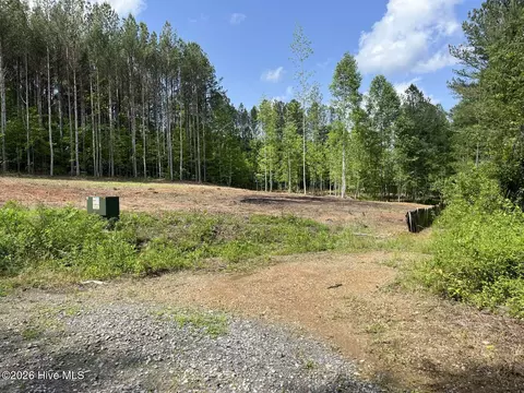 502 Landing Dr, Murphy, NC 28906