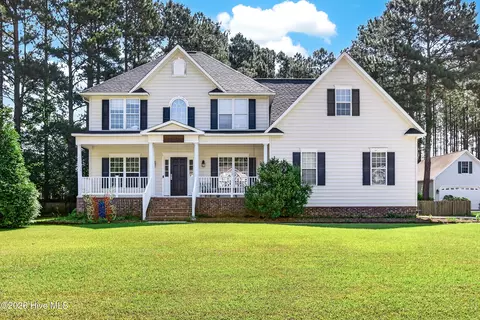 203 Wingate Dr, New Bern, NC 28562