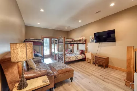 Bedroom - 130 Mallard Cir, Murphy, NC 28906 photo 11 of 12