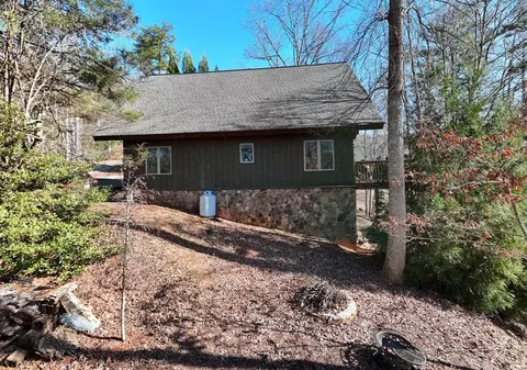 Exterior - 130 Mallard Cir, Murphy, NC 28906 photo 3 of 28