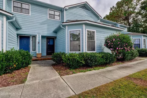 1741 S 41st St #D, Wilmington, NC 28403