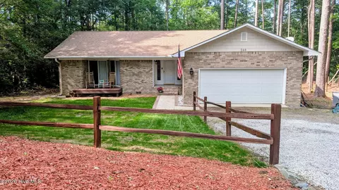 248 Chickory Pl, Vass, NC 28394