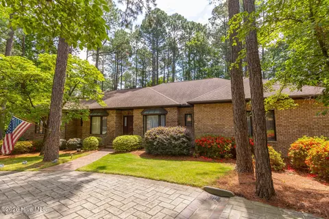 67 Stoneykirk Dr, Pinehurst, NC 28374 photo 4
