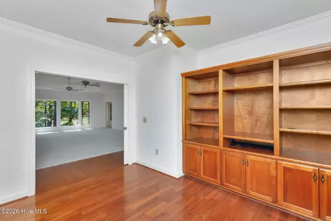 Living - 67 Stoneykirk Dr, Pinehurst, NC 28374 photo 5 of 6