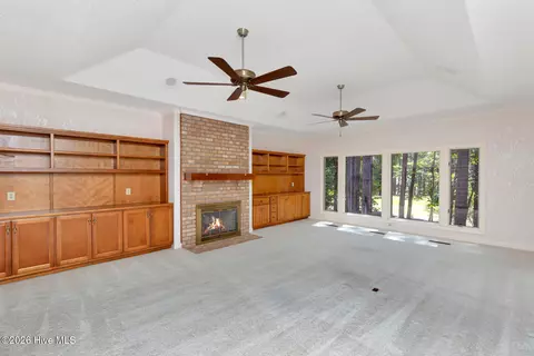 Living - 67 Stoneykirk Dr, Pinehurst, NC 28374 photo 1 of 6