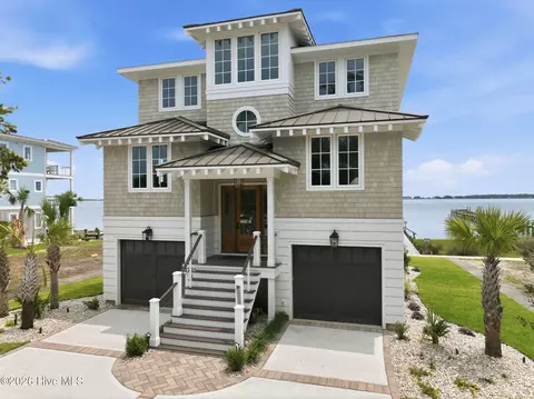 4741 S Shore Dr, Morehead City, NC 28557