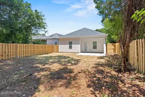 Exterior - 1108 Dugas St, Augusta, GA 30901 photo 2 of 3