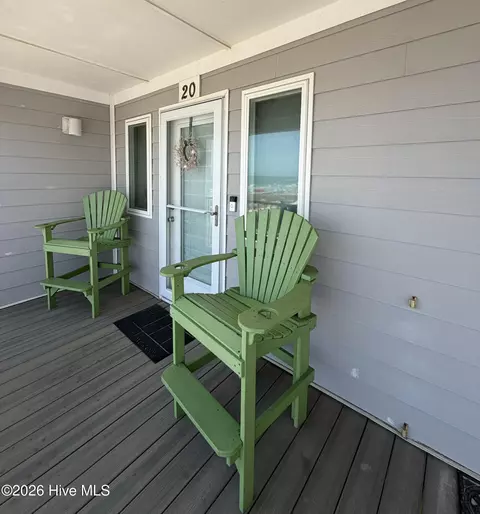 447 E Second St #E20, Ocean Isle Beach, NC 28469