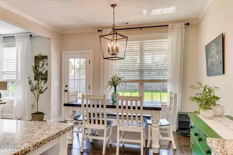 Dining - 587 Bunchgrass St, Evans, GA 30809 photo 2 of 5