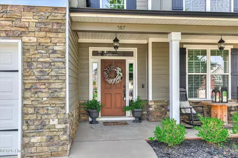 Exterior - 587 Bunchgrass St, Evans, GA 30809 photo 2 of 5