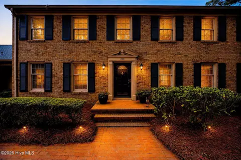 268 Shoreline Dr, New Bern, NC 28562