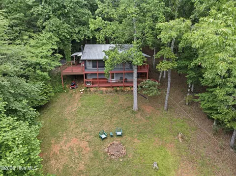 Exterior - 158 Mountain Stream Rd, Murphy, NC 28906 photo 2 of 12