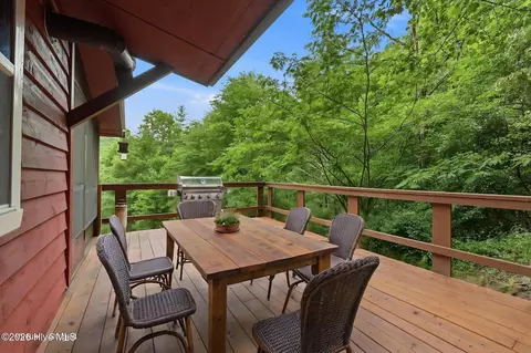 Exterior - 158 Mountain Stream Rd, Murphy, NC 28906 photo 8 of 12