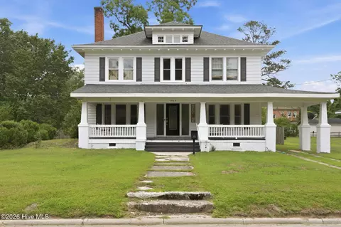 1515 Church St, Scotland Neck, NC 27874