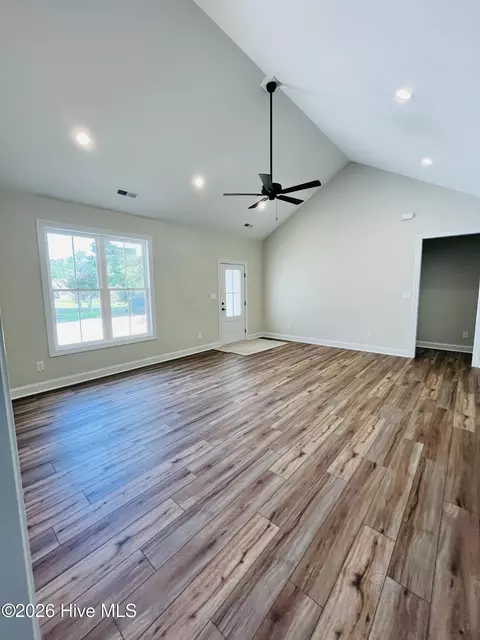 149 Wildflower Way, Pollocksville, NC 28573