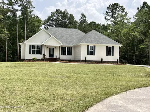 149 Wildflower Way, Pollocksville, NC 28573