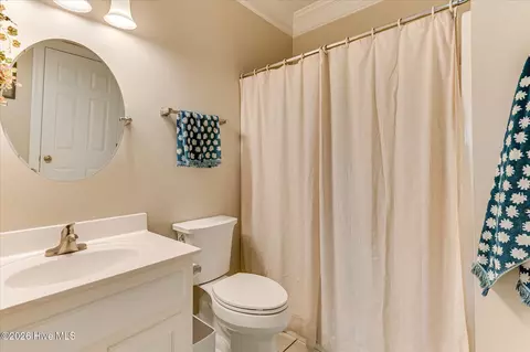 Bath - 781 Sparkleberry Rd, Evans, GA 30809 photo 1 of 10