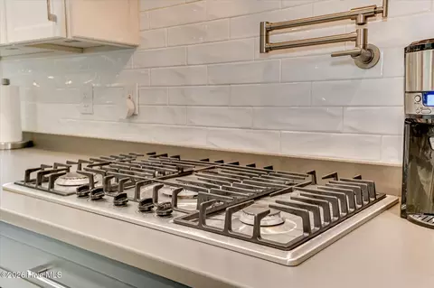 Kitchen - 781 Sparkleberry Rd, Evans, GA 30809 photo 7 of 9