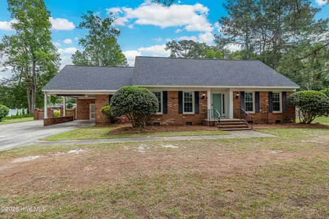 1921 Pinemont Cir, Goldsboro, NC 27534