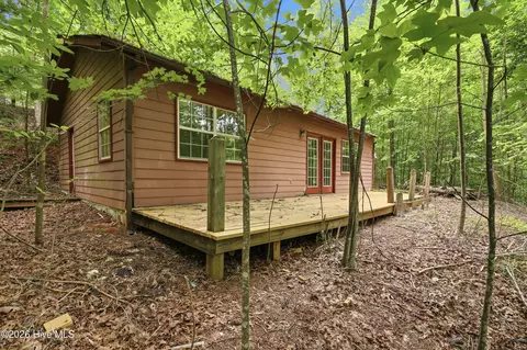 Exterior - 61 Manny Ln, Murphy, NC 28906 photo 3 of 6
