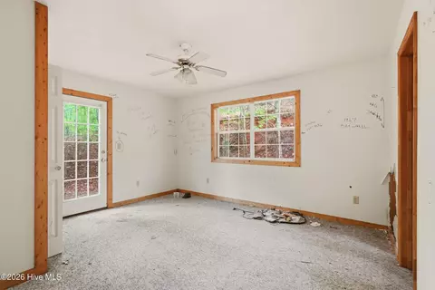 Bedroom - 61 Manny Ln, Murphy, NC 28906 photo 3 of 4