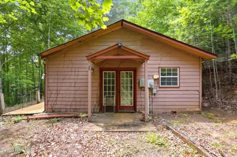 61 Manny Ln, Murphy, NC 28906