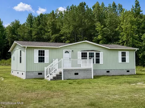 2133 Coral Dr, Rocky Mount, NC 27801