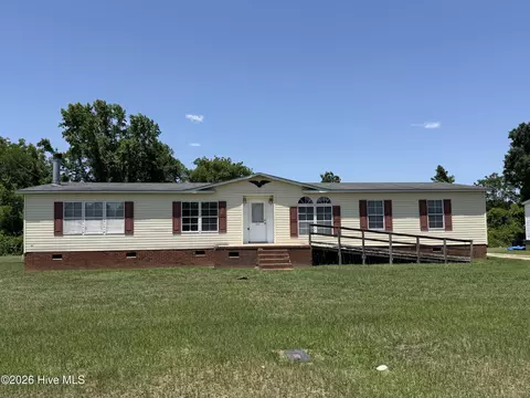 205 Granite Dr, Lucama, NC 27851