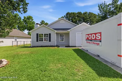 1017 Furia Dr, Jacksonville, NC 28540