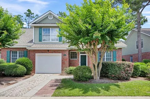 233 Racine Dr #38, Wilmington, NC 28403