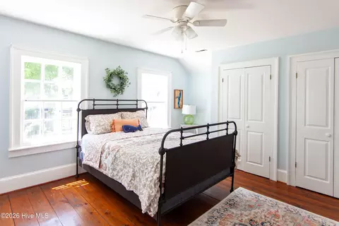 Bedroom - 704 E Front St, New Bern, NC 28560 photo 4 of 4