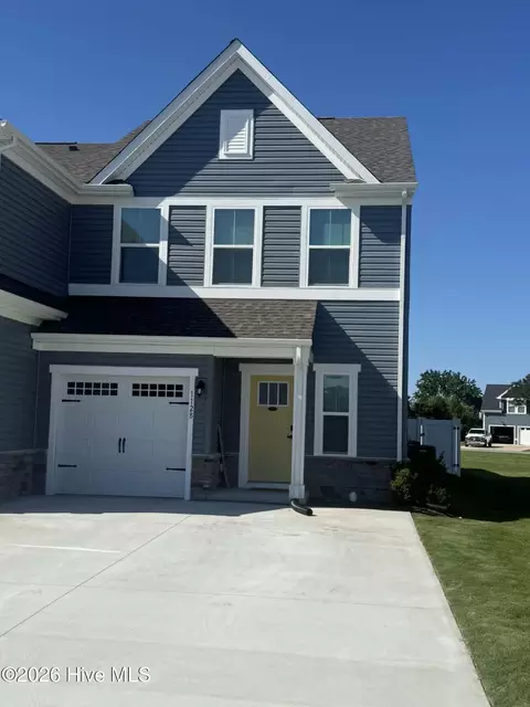 112 Spinnaker St, Elizabeth City, NC 27909