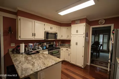 Kitchen - 3144 Summerchase Pl, Augusta, GA 30909 photo 2 of 5