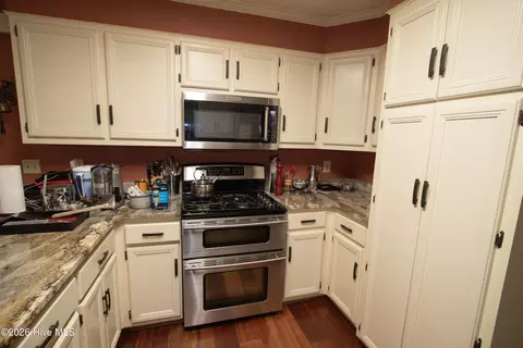 Kitchen - 3144 Summerchase Pl, Augusta, GA 30909 photo 3 of 5