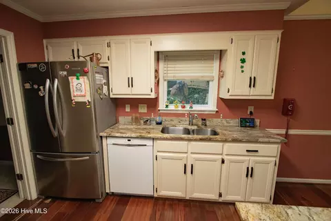 Kitchen - 3144 Summerchase Pl, Augusta, GA 30909 photo 4 of 5