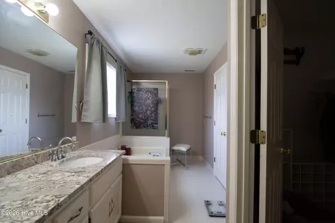 Bath - 3144 Summerchase Pl, Augusta, GA 30909 photo 1 of 5