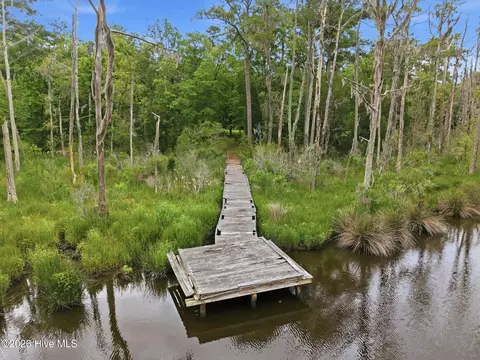 lot Apt 9 Island Dr, Chocowinity, NC 27817