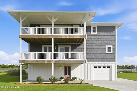 101 Grant St, Sneads Ferry, NC 28460